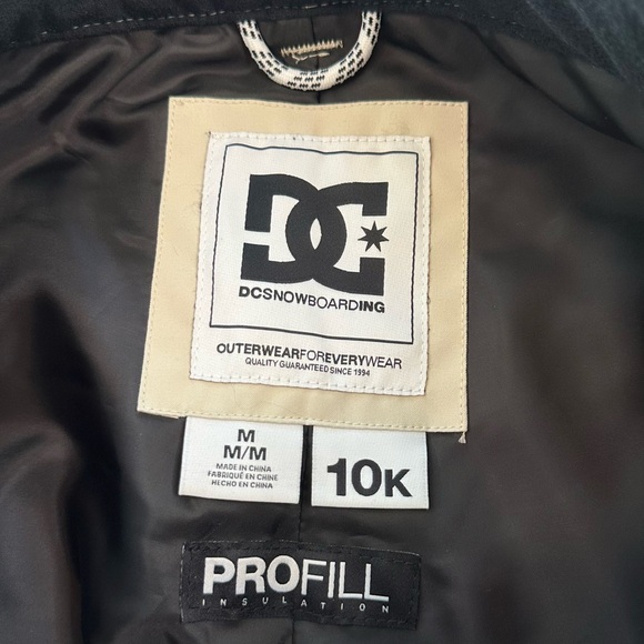 DC Nonchalant 10K Waterproof Ski & Snowboard Cream Pants Women’s Size Medium - Picture 11 of 14